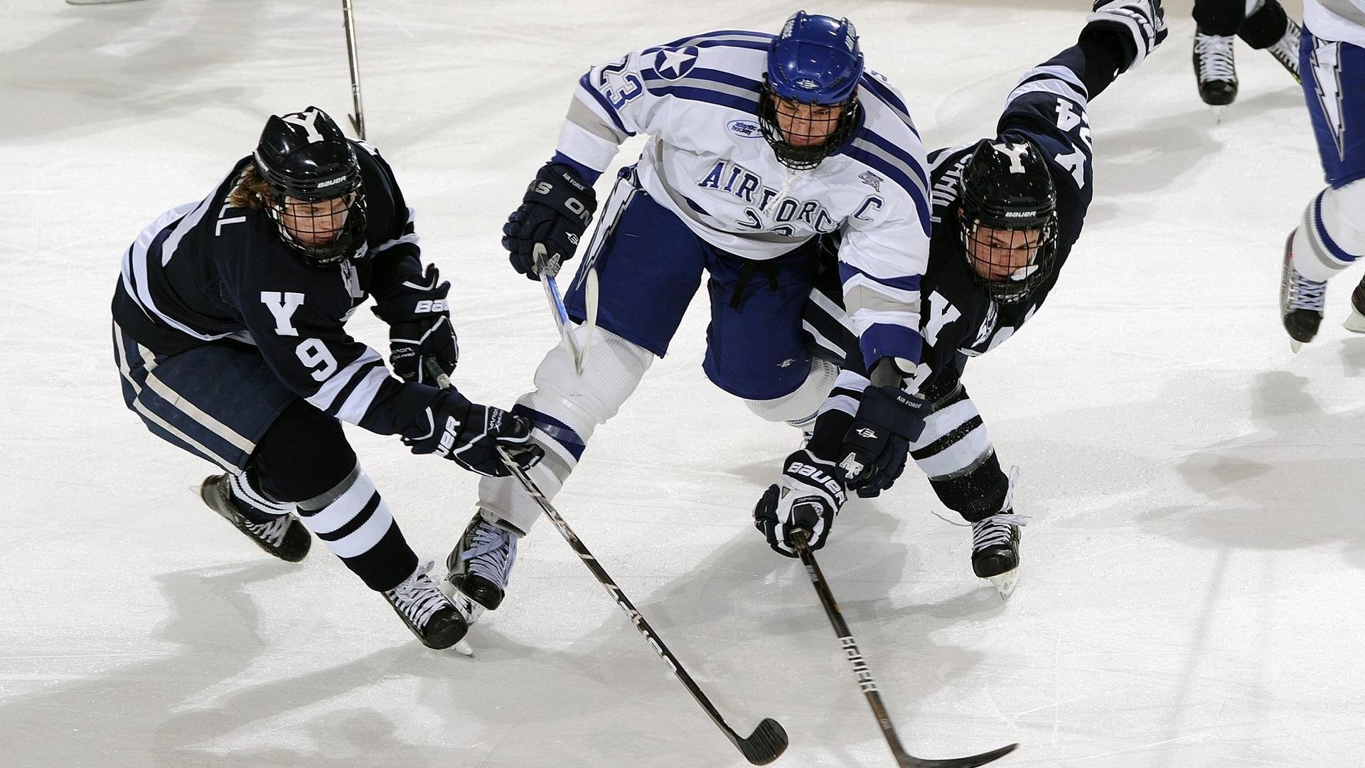 开云电竞入口-未来“足球皇者”走上巅峰，谁问鼎？，未来足球天王